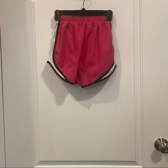 Nike Tempo Shorts - Picture 3 of 3